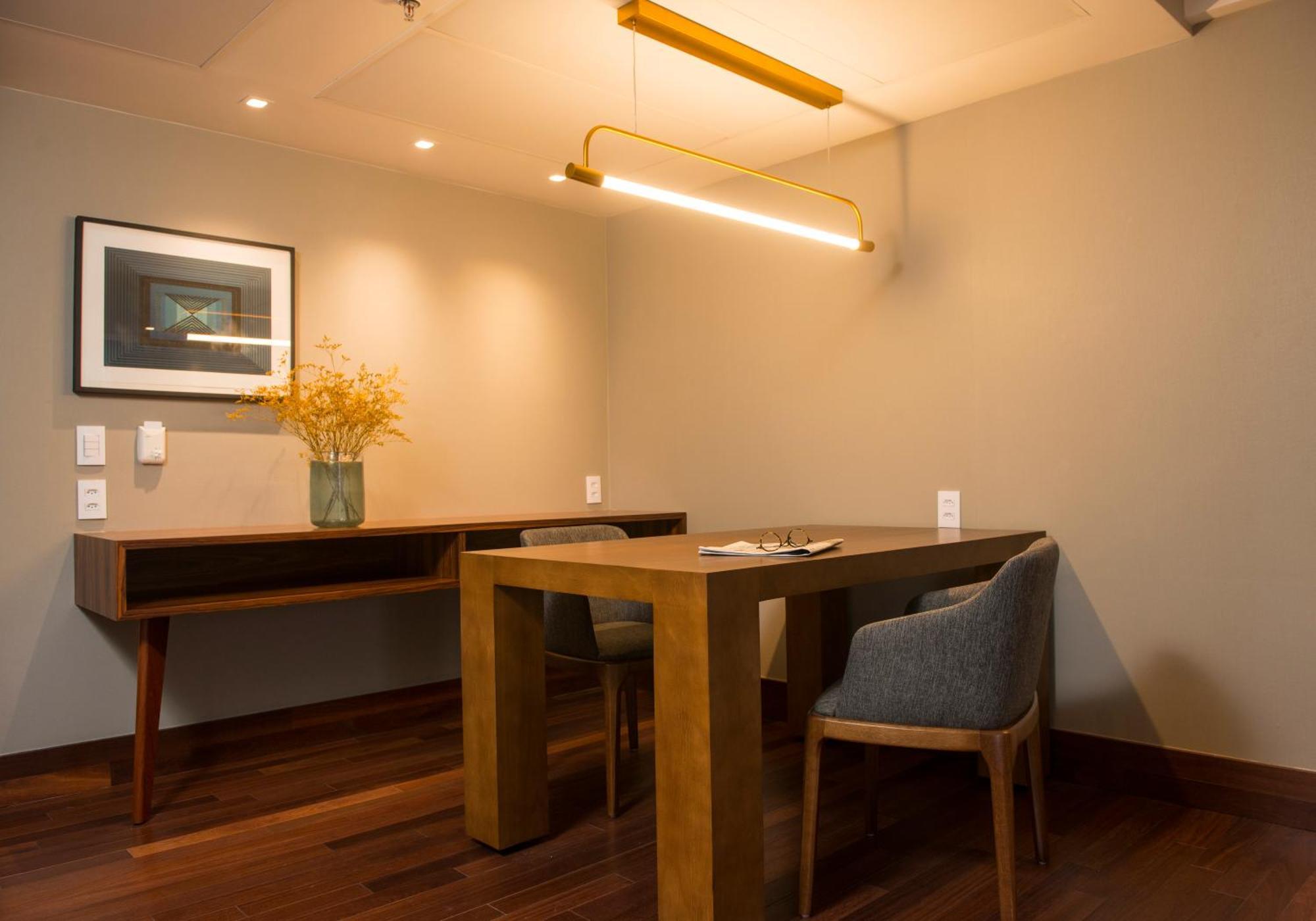 Hotel Luzeiros 헤시피 객실 사진 A room at the library