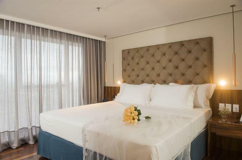 Hotel Luzeiros 헤시피 외부 사진 A bedroom at the hotel